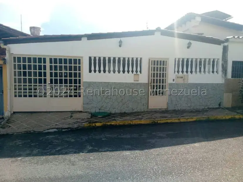 Casa (1 Nivel) en Venta en Santa Rosa de Charallave, Miranda