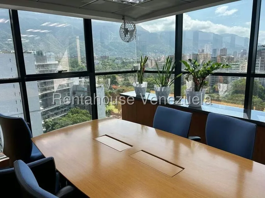 Oficina en Venta en El Bosque, Distrito Metropolitano - 11