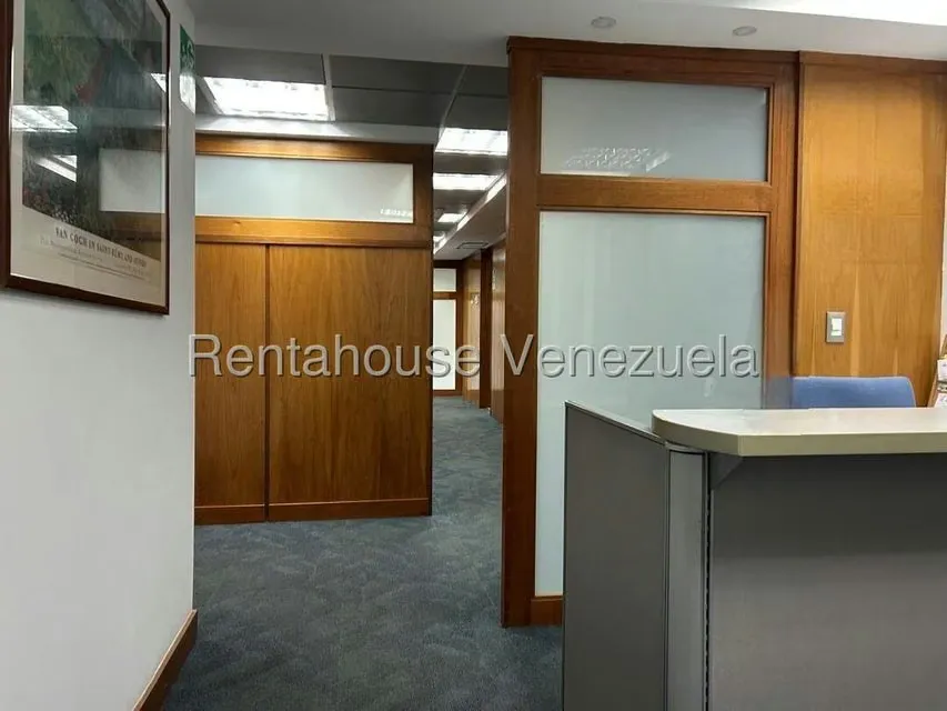 Oficina en Venta en El Bosque, Distrito Metropolitano - 2
