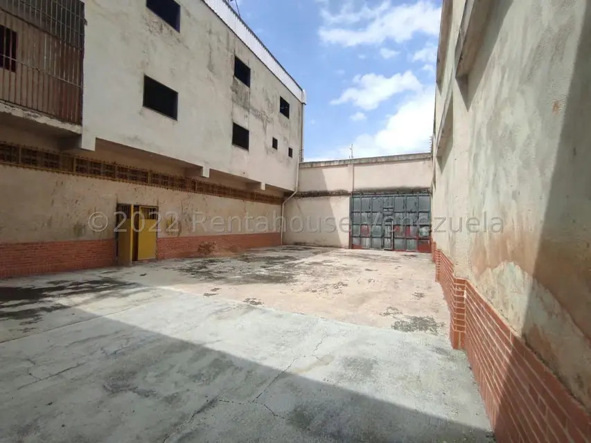 Local Comercial en Venta en Las Brisas, Aragua - 21