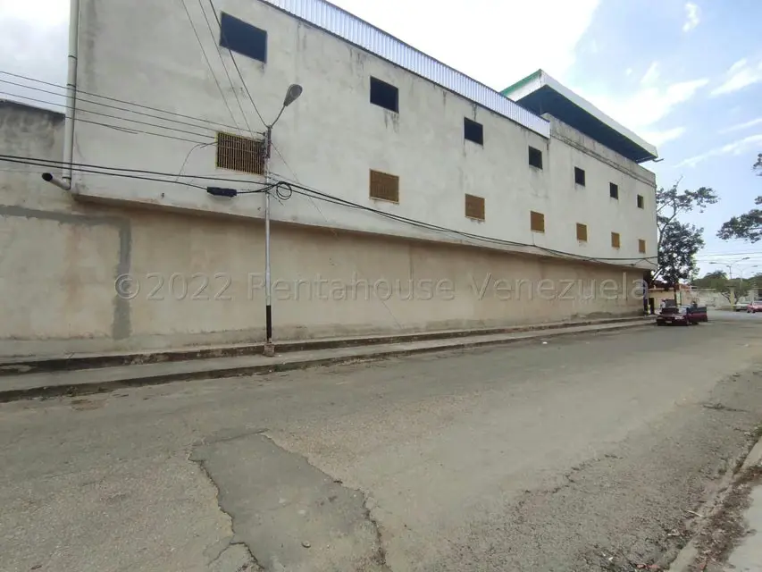 Local Comercial en Venta en Las Brisas, Aragua - 25