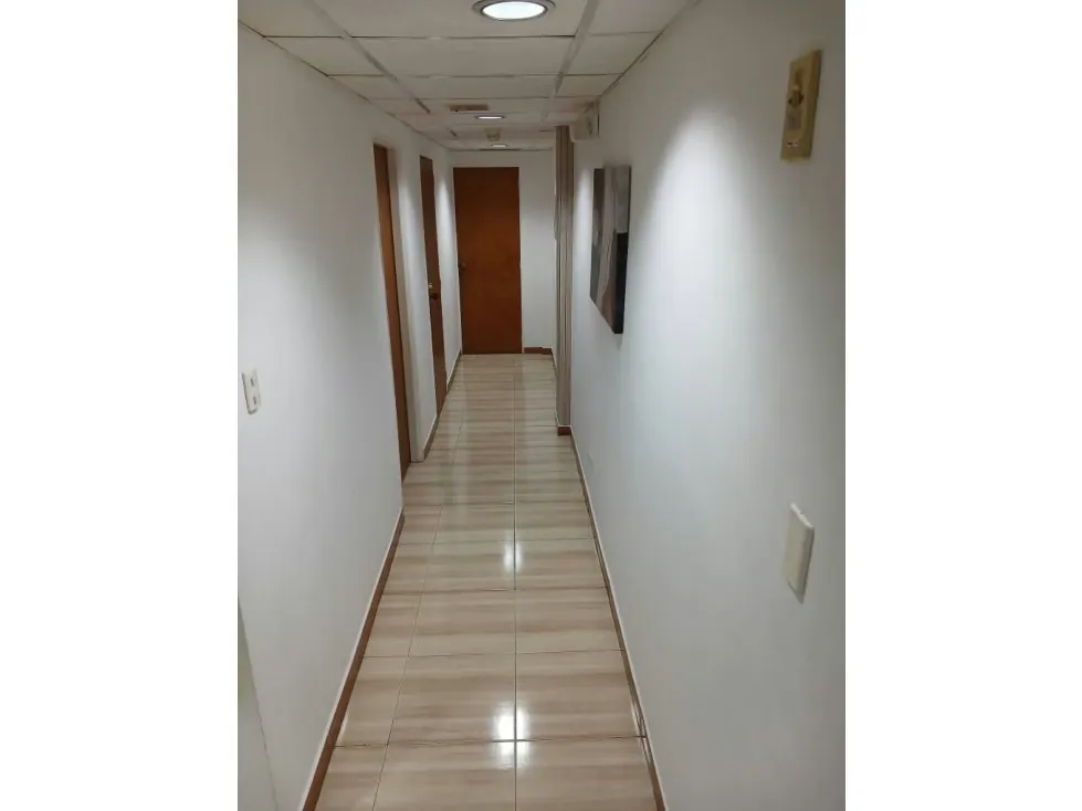 Alquilo Oficina / Cubiculo, 9m², sala de espera, baño, Chacaito 7118 - 6