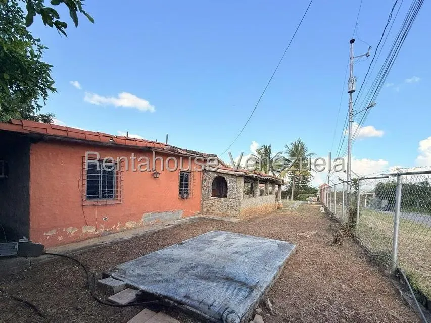 Casa (1 Nivel) en Venta en El Manzano, Lara - 38