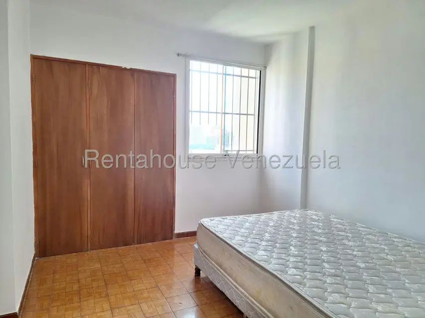 Apartamento (1 Nivel) en Alquiler en La Trigaleña, Carabobo - 10