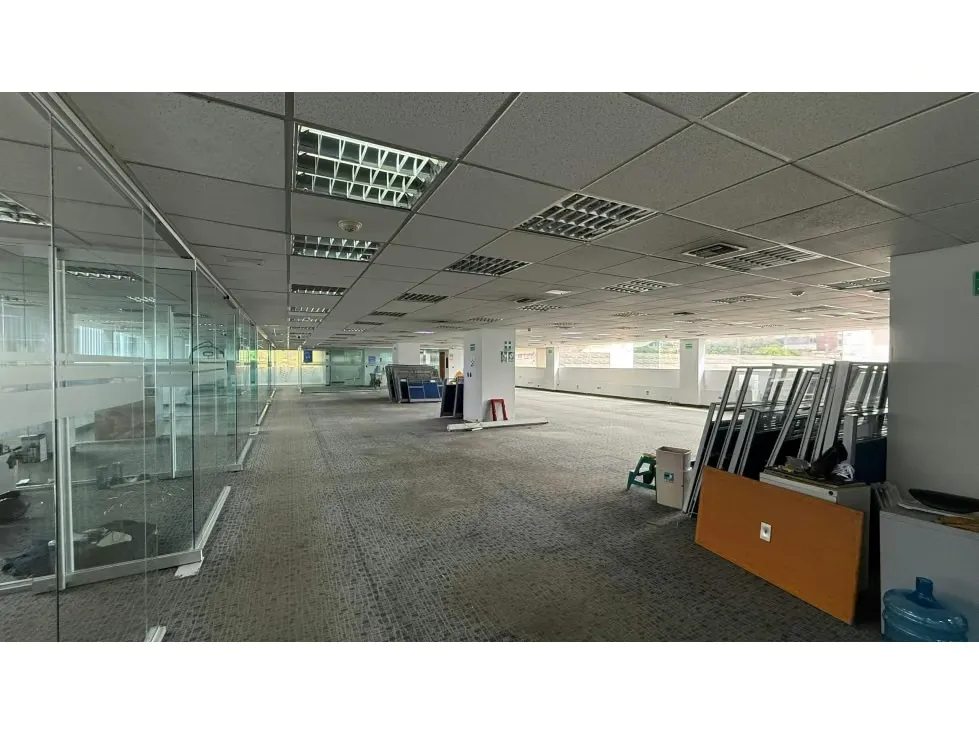 Se Alquila Oficina 1500m² Los Ruices - 7
