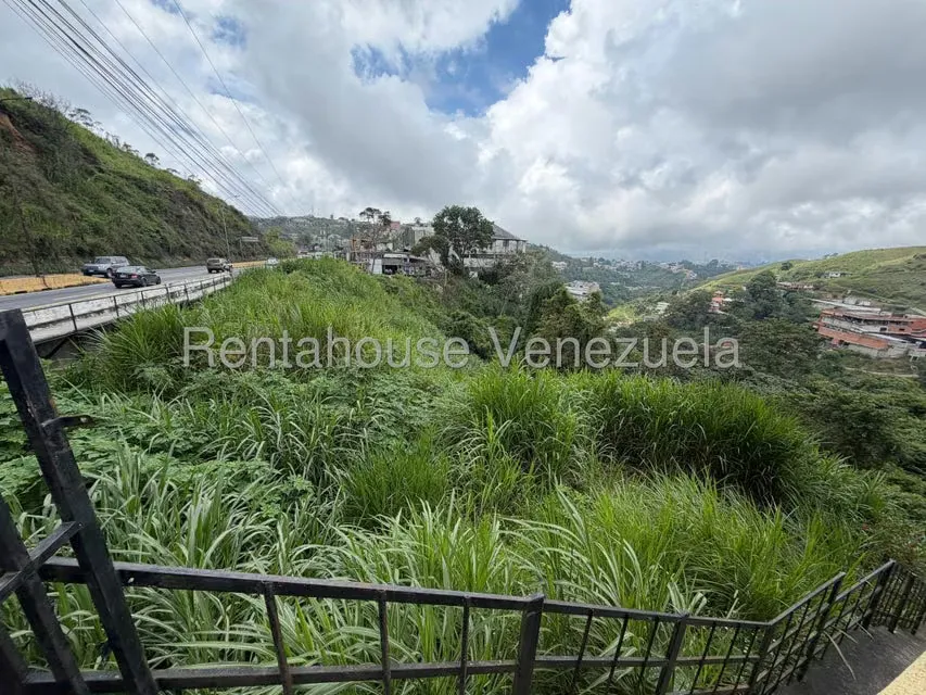 Terreno (Comercial) en Venta en Los Teques, Miranda - 5