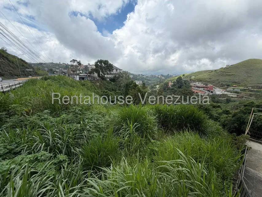 Terreno (Comercial) en Venta en Los Teques, Miranda - 6