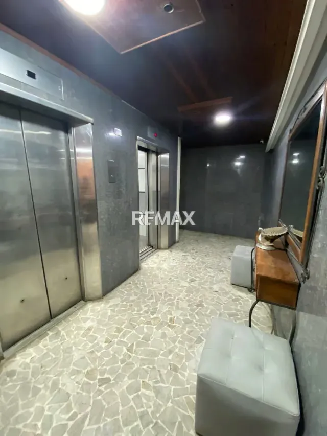 Bello y Espacioso Apartamento en Venta en Residencias Clodomira en CC Clodomira Calle 72 entre Av 4 Bella Vista y Av 8 Santa Rita en Maracaibo Zulia - 2