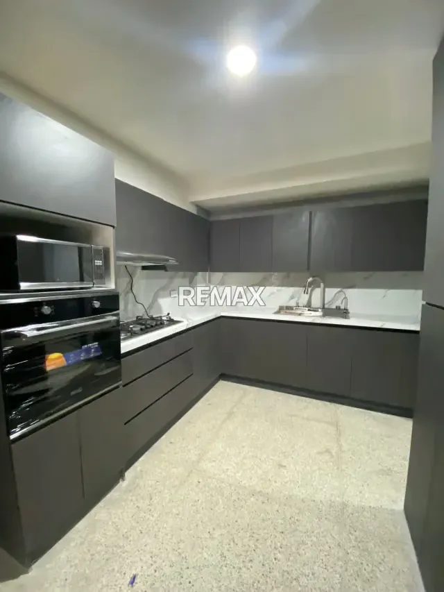 Bello y Espacioso Apartamento en Venta en Residencias Clodomira en CC Clodomira Calle 72 entre Av 4 Bella Vista y Av 8 Santa Rita en Maracaibo Zulia - 6