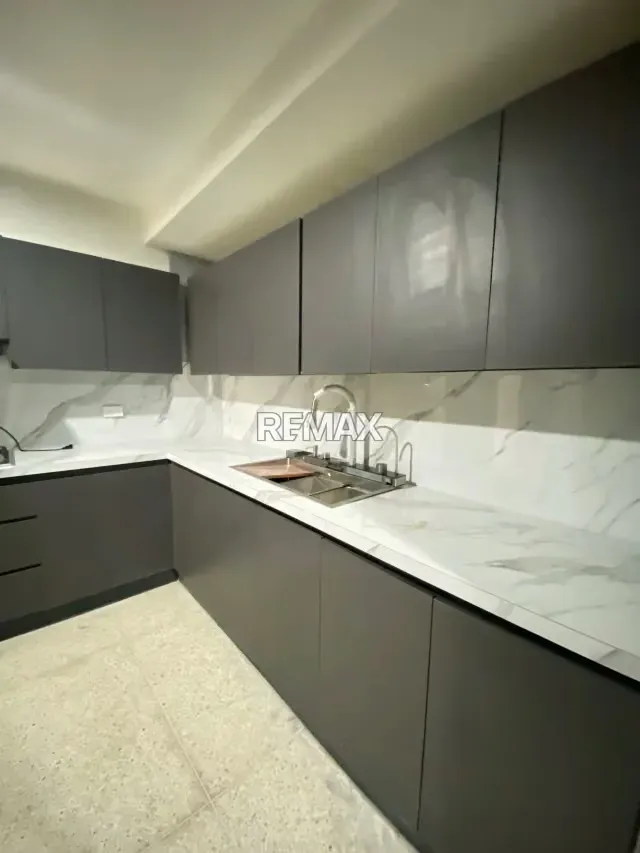 Bello y Espacioso Apartamento en Venta en Residencias Clodomira en CC Clodomira Calle 72 entre Av 4 Bella Vista y Av 8 Santa Rita en Maracaibo Zulia - 7