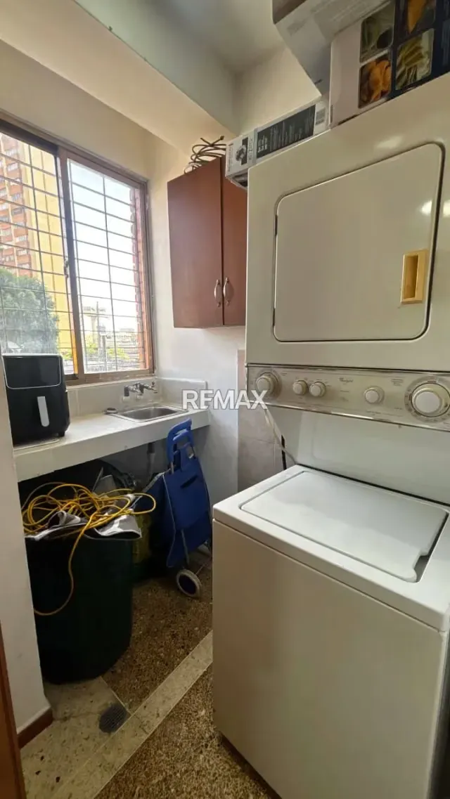 VENDO APARTAMENTO EN EDIFICIO INCARDI - 11