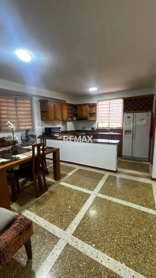 VENDO APARTAMENTO EN EDIFICIO INCARDI - 6