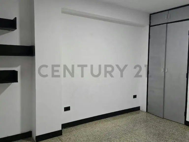 Apartamento en Alquiler en El Llanito Caracas - 6