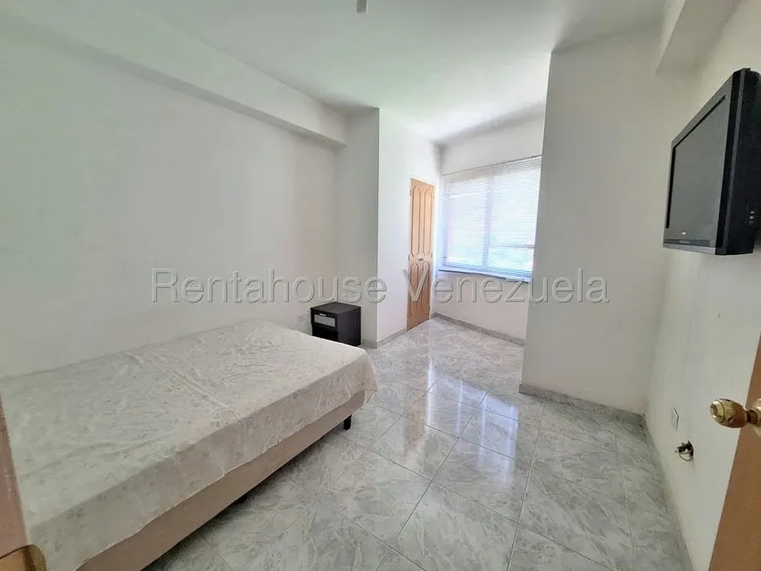 Apartamento (1 Nivel) en Alquiler en La Trigaleña, Carabobo - 14