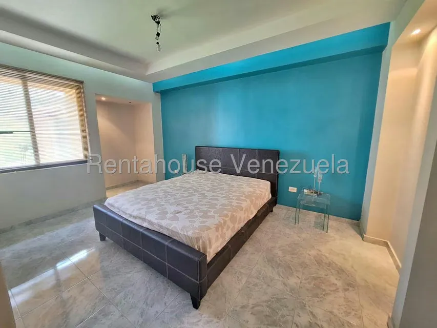 Apartamento (1 Nivel) en Alquiler en La Trigaleña, Carabobo - 9
