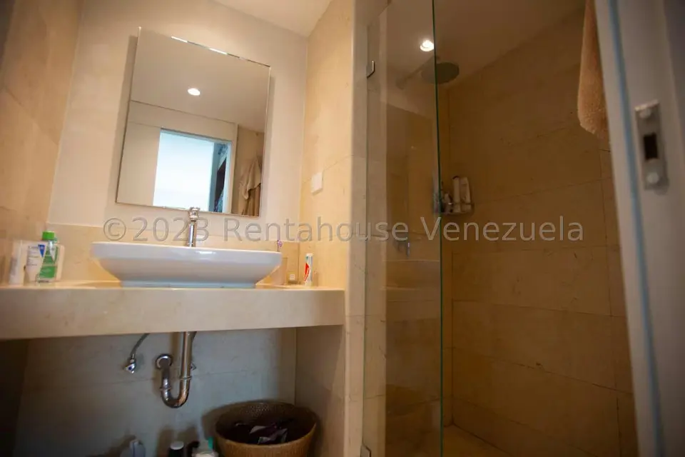Apartamento (1 Nivel) en Venta en La Lagunita Country Club, Distrito Metropolitano - 13