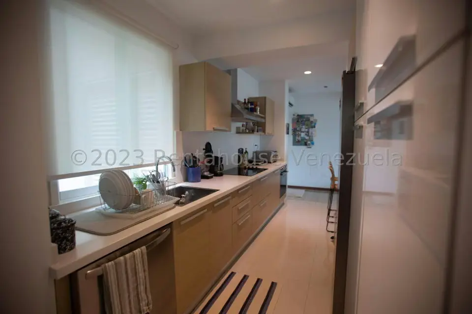 Apartamento (1 Nivel) en Venta en La Lagunita Country Club, Distrito Metropolitano - 8