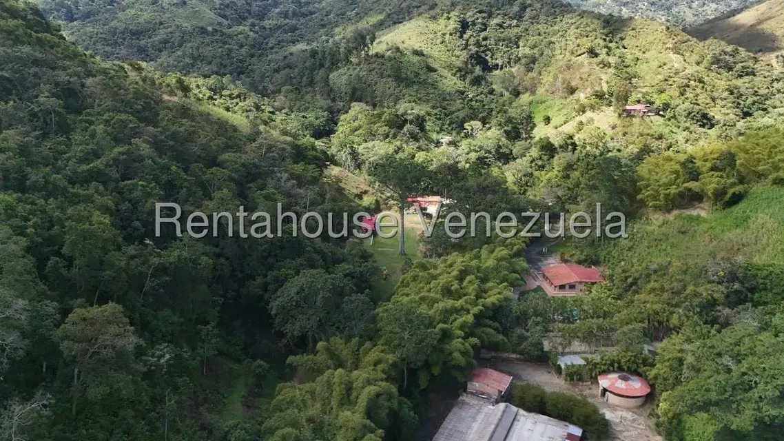 Terreno (Finca) en Venta en El Hatillo, Distrito Metropolitano - 2