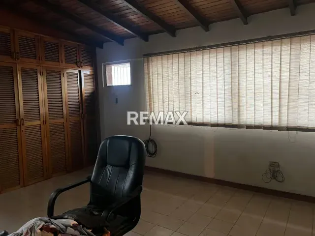 ¡Gran Oportunidad! Quinta Residencial y Comercial en Araure - 14