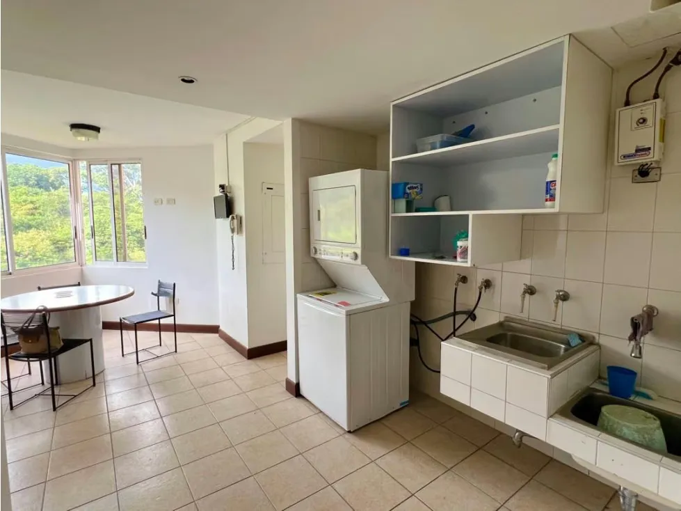 En Venta Apartamento en Valle Arriba. Baruta - Caracas - 14