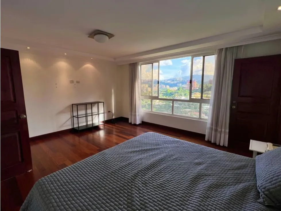 En Venta Apartamento en Valle Arriba. Baruta - Caracas - 33