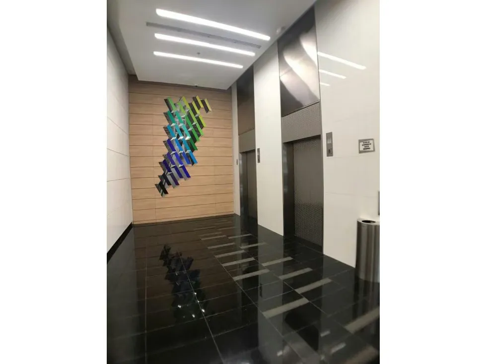 Se vende oficina 260m2 Las Mercedes 6383 - 3