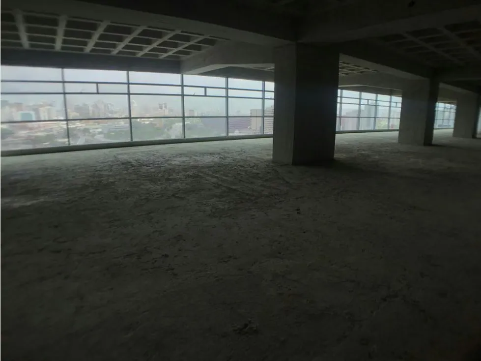 Se vende oficina 260m2 Las Mercedes 6383 - 9