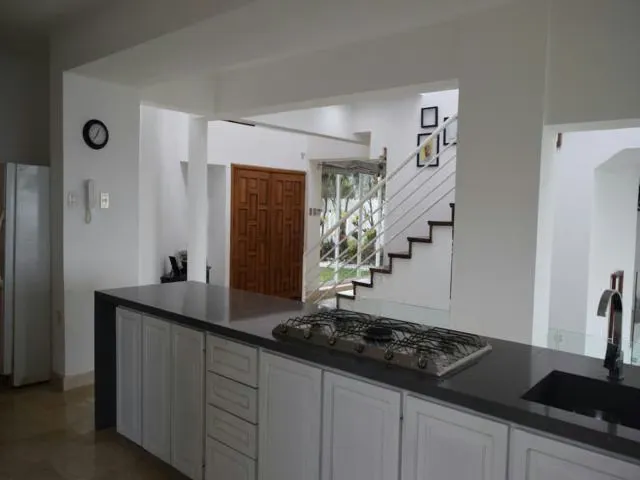 Casa (1 Nivel) en Venta en Club de Campo, Miranda - 17
