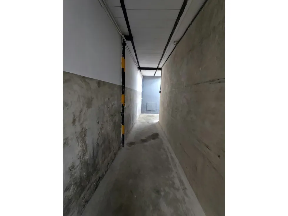 Alquilo casa 400m2 Los Chorros 2847 - 26