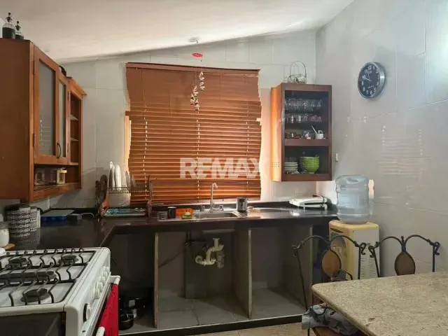 En alquiler hermosa casa en la Urbanización Privada Prados del Golf - 3