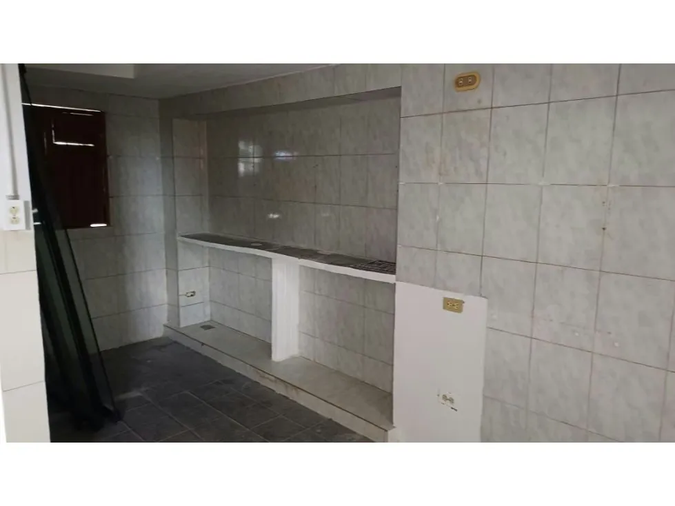LOCAL COMERCIAL EN ALQUILER LA UNION 78-25-19 - 14