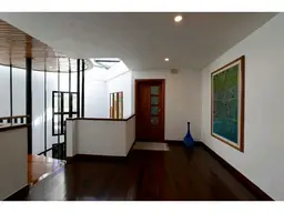 View 10