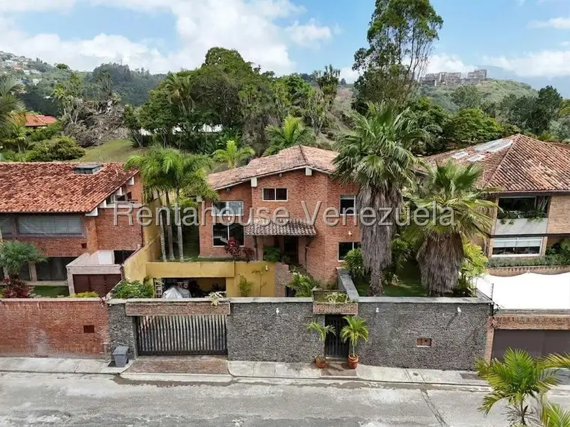 Casa (Duplex) en Venta en La Lagunita Country Club, Distrito Metropolitano