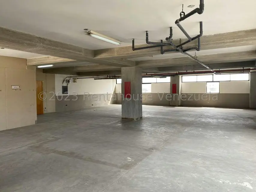 Comercial (Edificio) en Venta en Los Dos Caminos, Distrito Metropolitano - 15