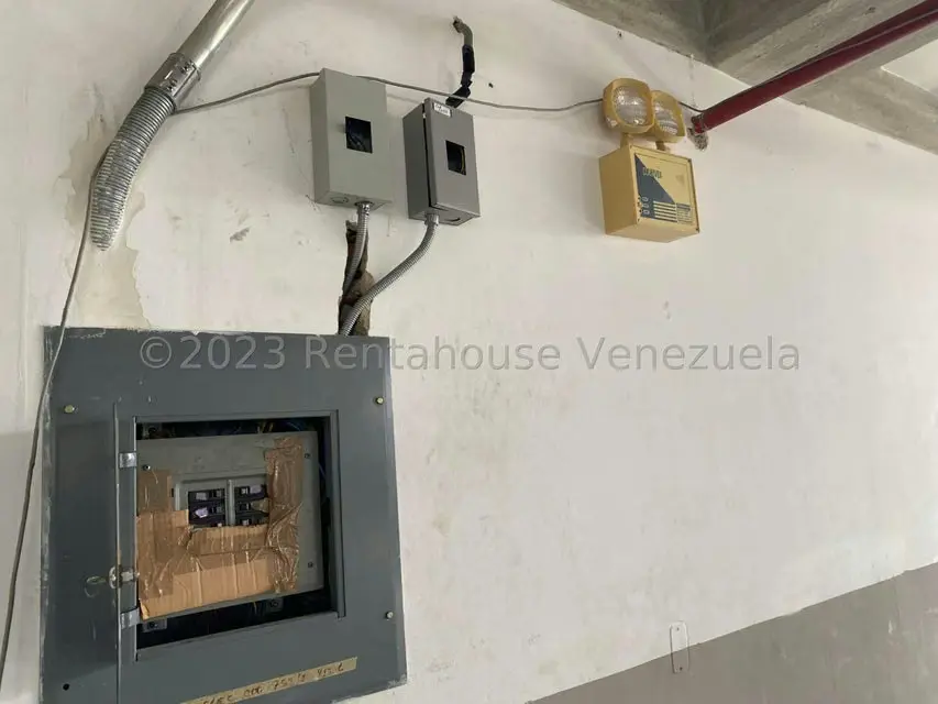 Comercial (Edificio) en Venta en Los Dos Caminos, Distrito Metropolitano - 20