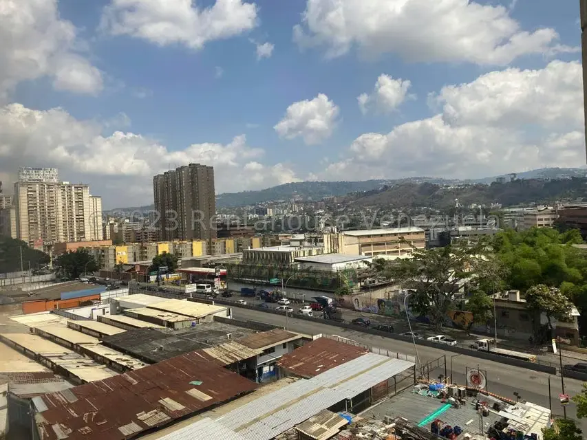 Comercial (Edificio) en Venta en Los Dos Caminos, Distrito Metropolitano - 29