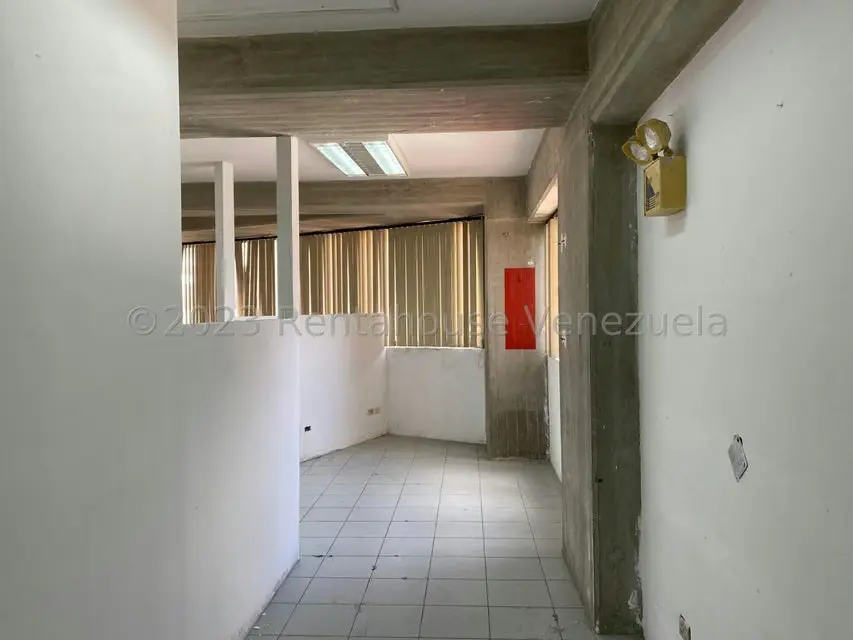 Comercial (Edificio) en Venta en Los Dos Caminos, Distrito Metropolitano - 31