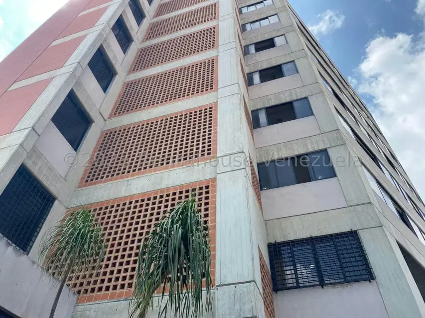 Comercial (Edificio) en Venta en Los Dos Caminos, Distrito Metropolitano - 40