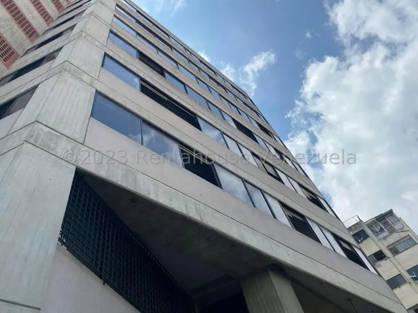 Comercial (Edificio) en Venta en Los Dos Caminos, Distrito Metropolitano - 41