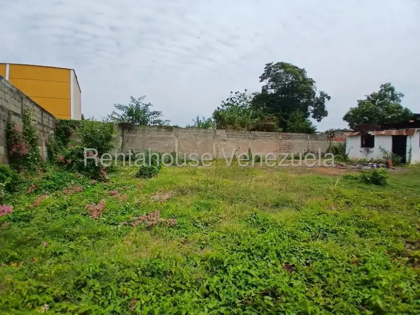 Terreno (Comercial) en Venta en Plaza Alonso, Zulia