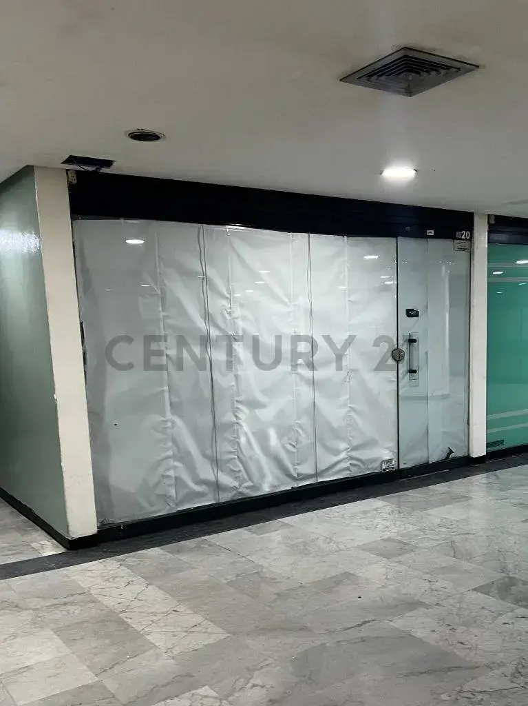 Venta local comercial en el Centro Comercial Oasis Center - 4