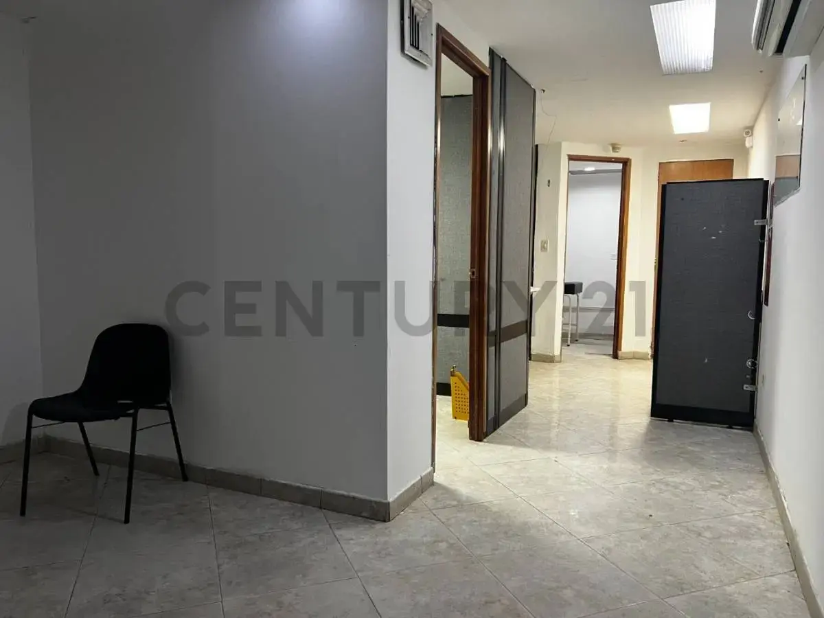Venta local comercial en el Centro Comercial Oasis Center - 5