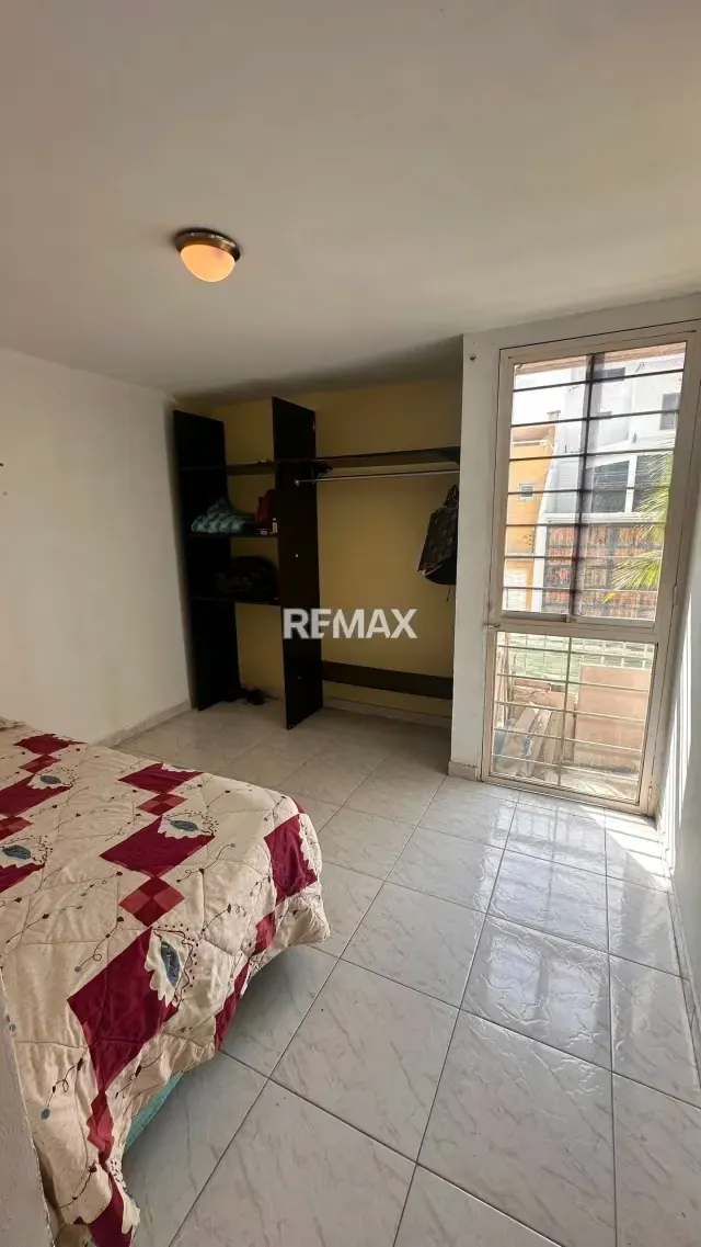 EN VENTA APARTAMENTO PARA MODERNIZAR UBICADO EN PISO BAJO EN RESIDENCIAS BOSQUE DEL REMANSO AV. COSTANERA NVA BARCELONA - 9
