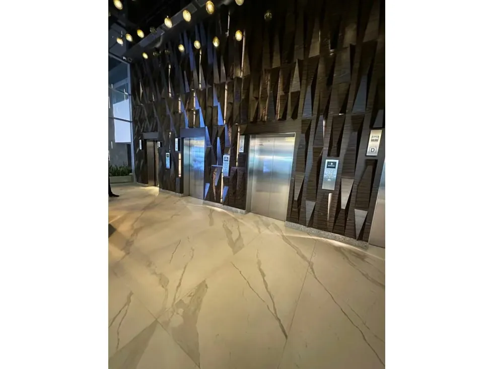 Oficina en venta 315m², Torre 302, Av. Orinoco - 5