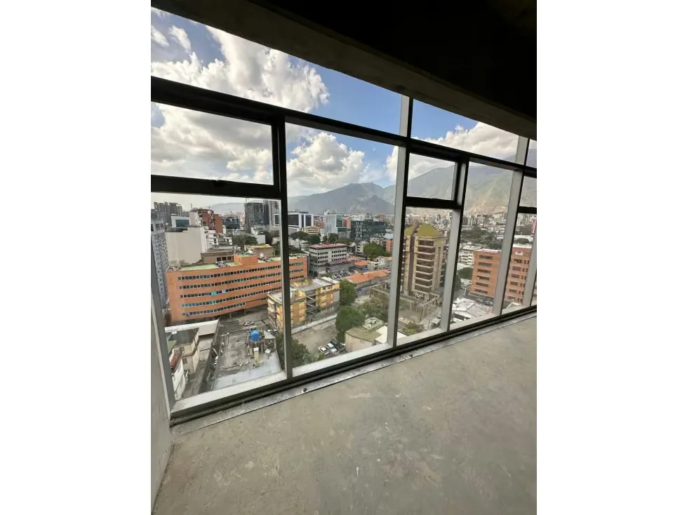 Oficina en venta 315m², Torre 302, Av. Orinoco - 10