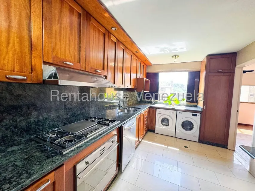 Apartamento (1 Nivel) en Venta en La Urbina, Distrito Metropolitano - 14