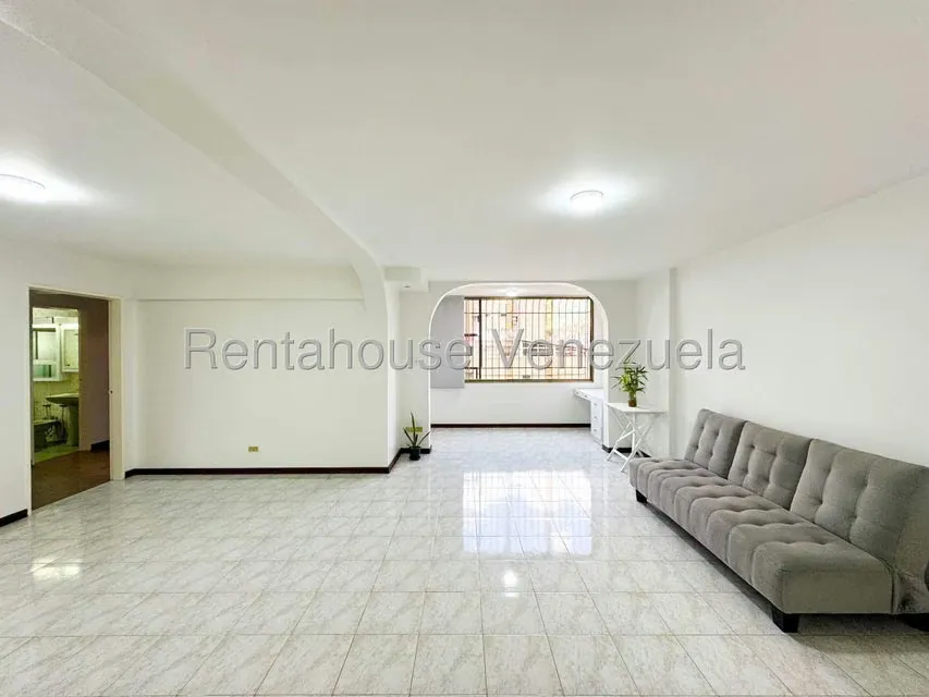 Apartamento (1 Nivel) en Venta en La Urbina, Distrito Metropolitano - 6