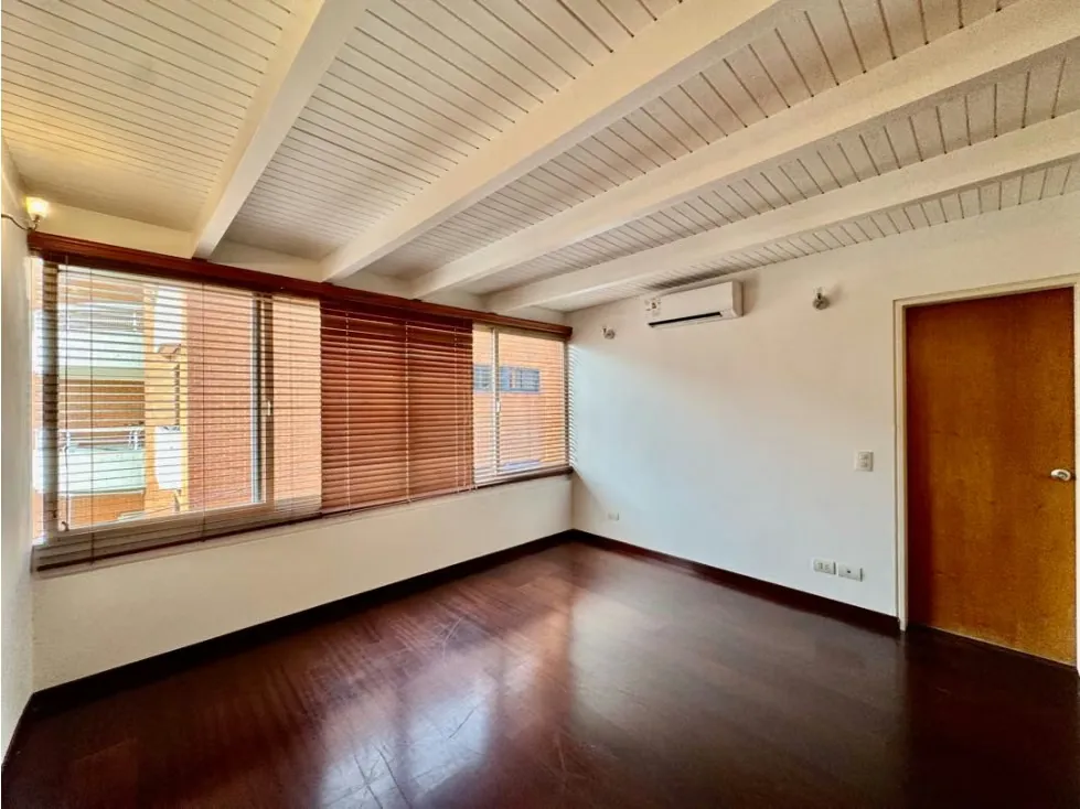 Se alquila apto 120m2 2h/3b/2p Campo Alegre - 13
