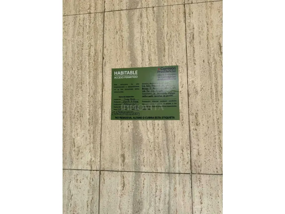 OFICINA EN VENTA EN SABANA GRANDE - 19