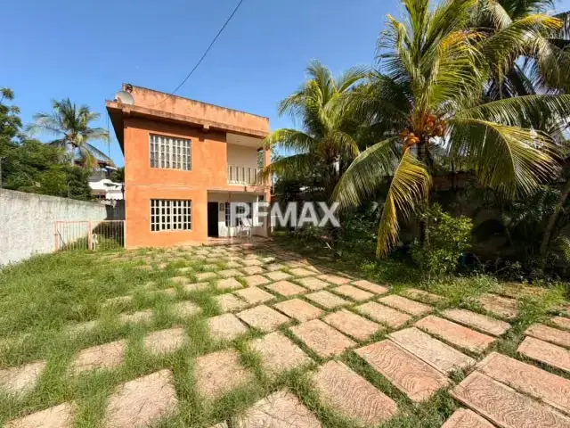 EN VENTA CASA EN EL CARDÓN - ISLA DE MARGARITA